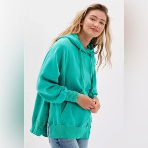 American Eagle Oversized Hangout Hoodie